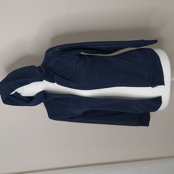 Robuck &Co. Other - Girls Sparkly Hoodie